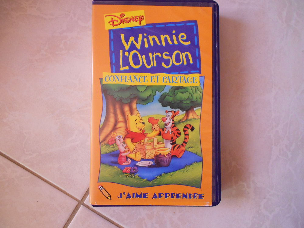 cassette vhs winnie l ourson 
j aime apprendre 5 Saint-Donat-sur-l'Herbasse (26)