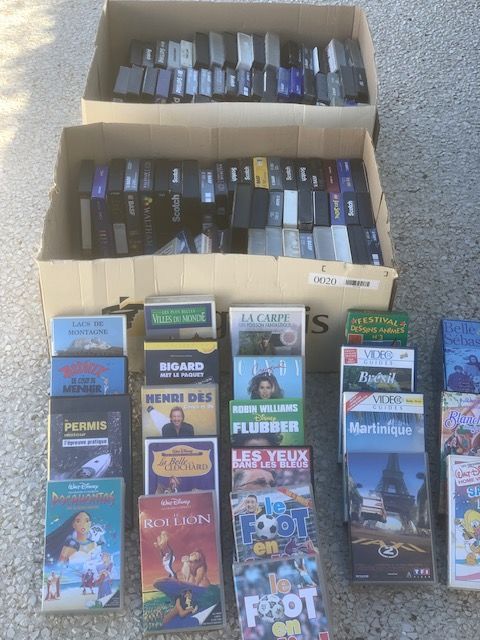 lot de cassettes video enregistrees et pre-enregistree 5 �chir� (79)