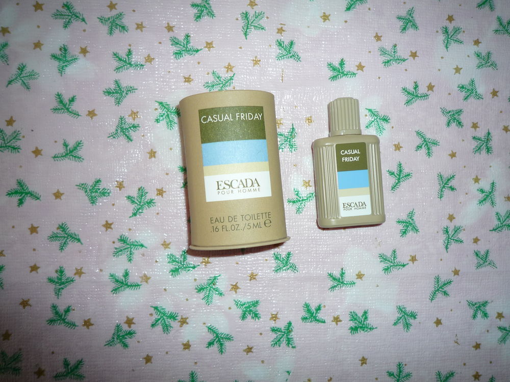 Casual Friday de ESCADA miniature 5 ml 6 Agde (34)