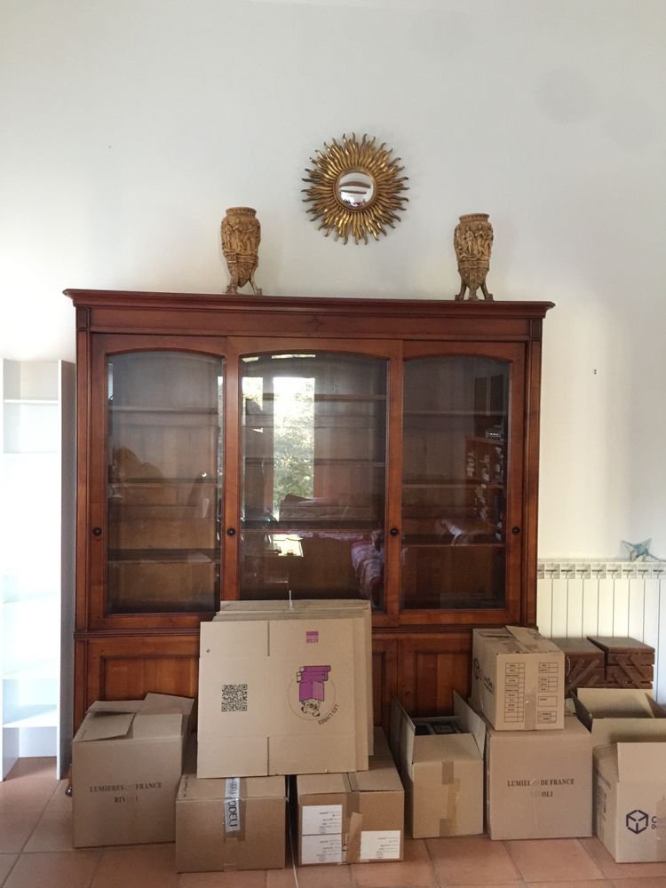 cause d�m�nagement : biblioth�que 4 portes 3 vitrines 500 Aix-en-Provence (13)