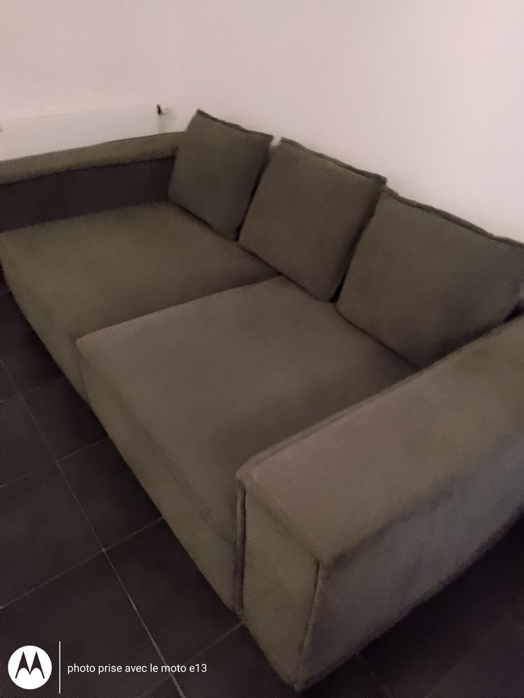 Cause d�m�nagement canap� large assise 250 Thonon-les-Bains (74)