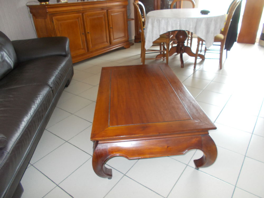 Cause d�m�nagement 
table de salon en bois exotique 150 Douai (59)