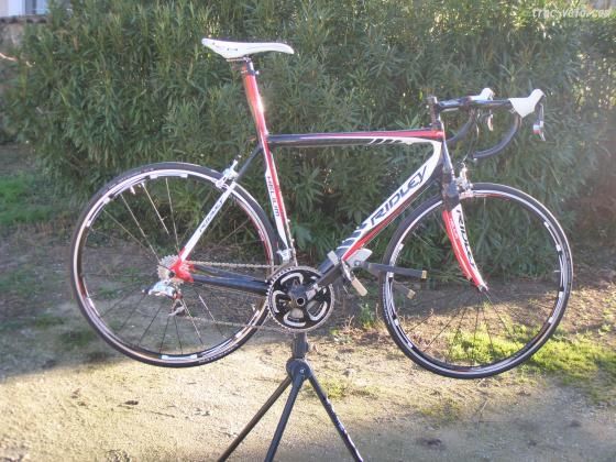 CAUSE DEMENAGEMENT VENDONS VELO RIDLEY HELIUM NEUF
0 Artigat (09)