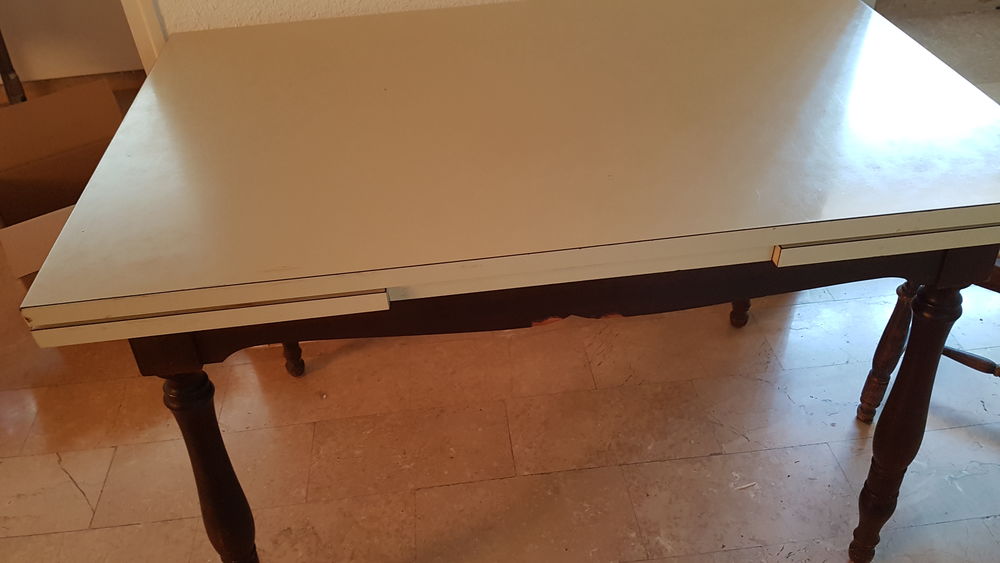 CAUSE DEMENAGEMENT 100 Charbonni�res-les-Bains (69)