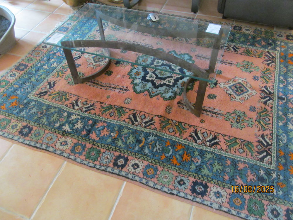Cause d�part. Prix brad�. Tapis d'Orient fait mains 30 Montgivray (36)