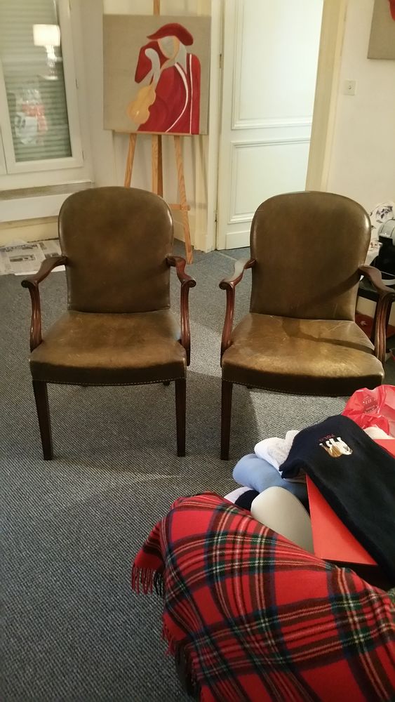 Cause double emploi diff�rents meubles 400 Bordeaux (33)