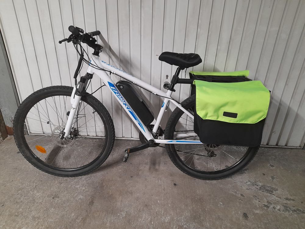 CAUSE SANTE v�lo � assistance �lect marque E-FOREST 300 Marseille 12 (13)