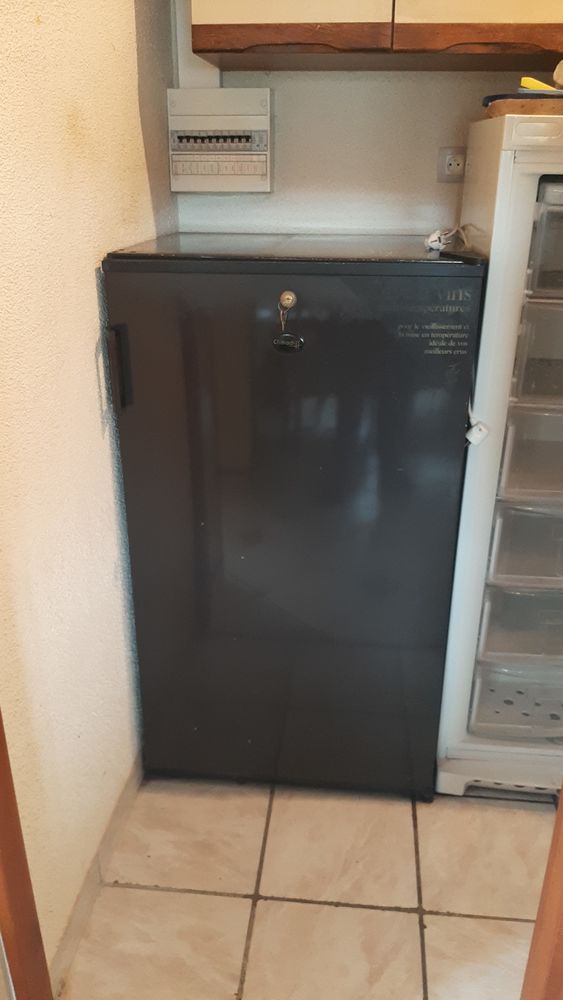 Achetez cave a vin climadiff occasion, annonce vente à Andrézieux