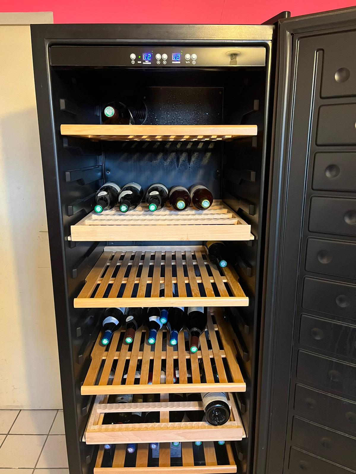 Cave � vin de vieillissement 400 Verson (14)