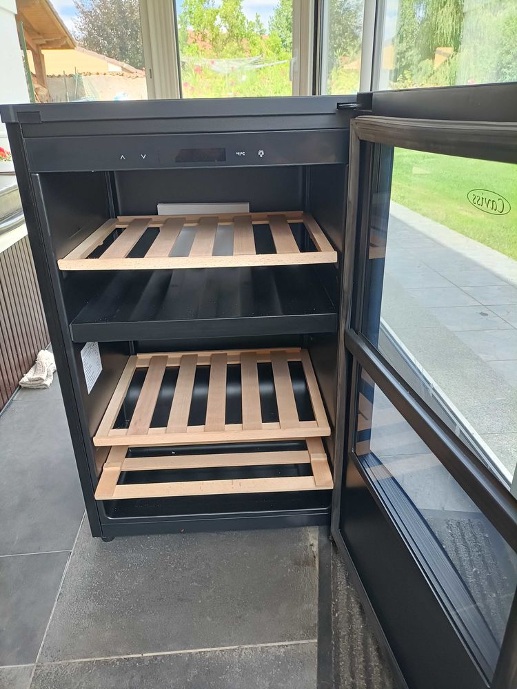 Cave �     vin 100 Toul (54)