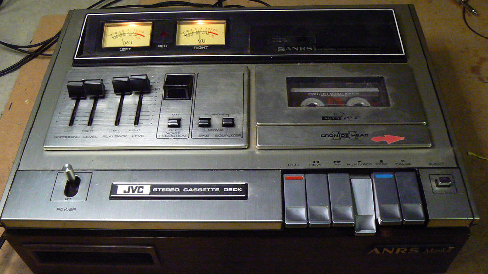 JVC CD1667-2U2 Ann�e 1972 platine K7 95 Mormoiron (84)