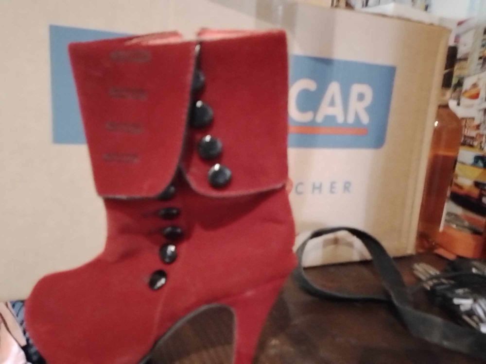 CEDE BOTTINE ROUGE 15 Vallabrix (30)