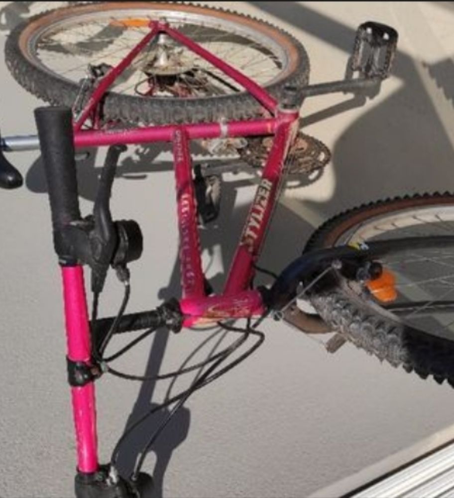 C�d� deux VTT un homme un femme 300 La Ciotat (13)