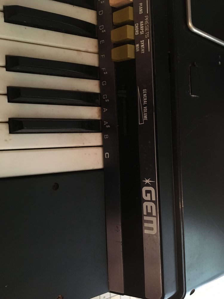 c�de synth�tiseur pour d�butant 50 Montaigu (85)