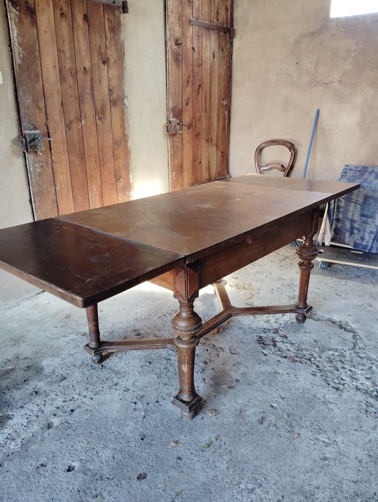 C�de table marqueterie avec rallonges. 55 Strasbourg (67)