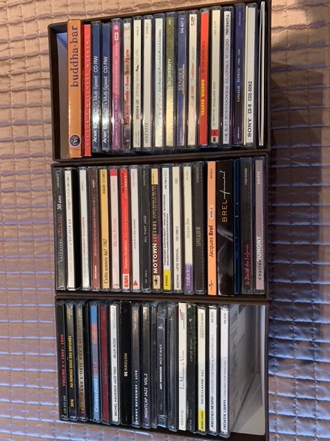 Cede lot de 45 CD 25 Annecy (74)