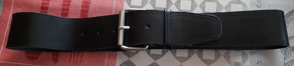 Ceinture femme noire boucle argent effet cuir L 95 cm 3 Domart-en-Ponthieu (80)