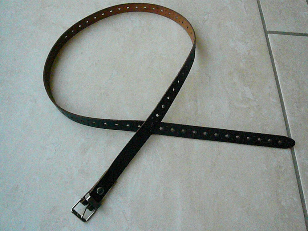 Ceinture noire motif �toiles 75 cm 4 Franqueville-Saint-Pierre (76)
