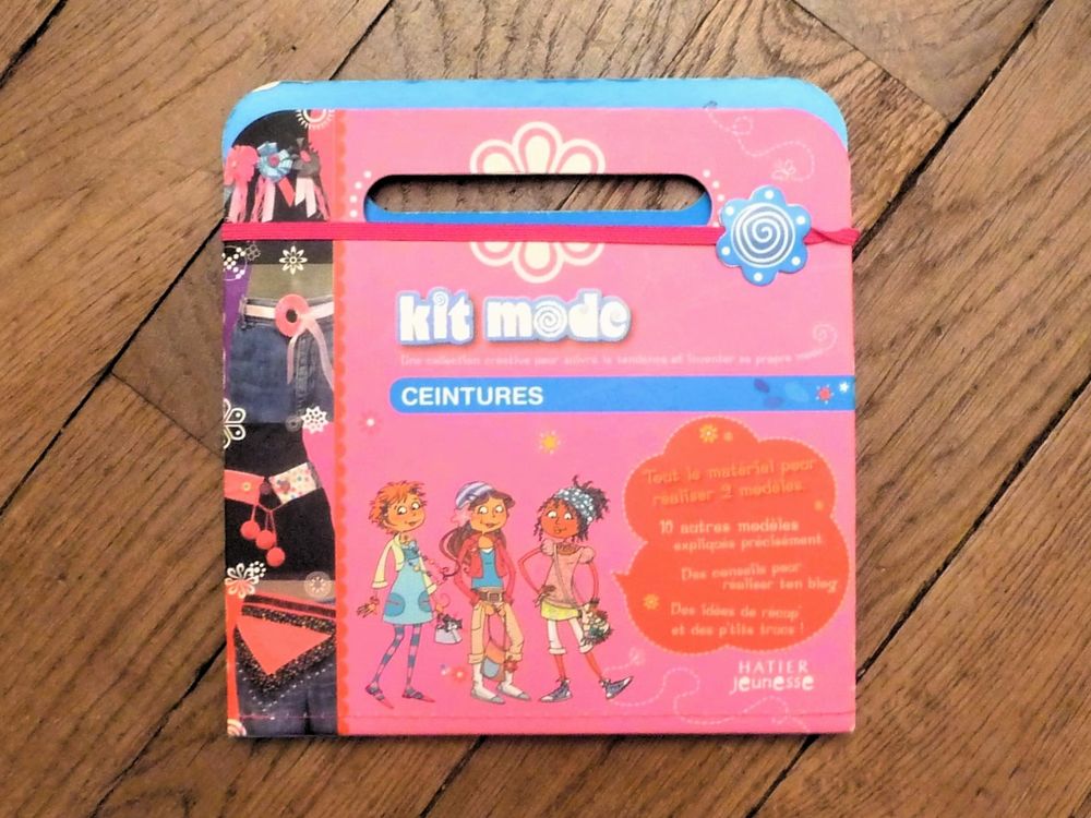 Ceintures- Kit Mode- Hatier Jeunesse 5 Paris 15 (75)