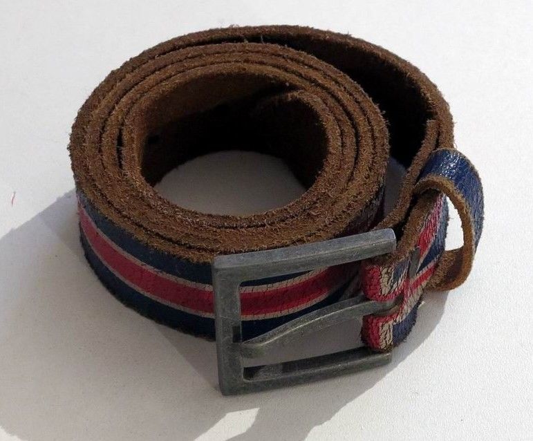 Ceinturon marque LEE COOPER Union Jack 110 UK 10 Paris 11 (75)