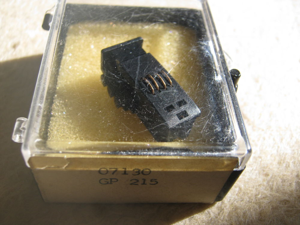 cellule  philips  GP215 15 Lomme (59)