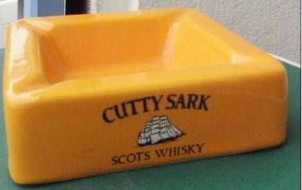 Cendrier Cutty Sark Scots Whisky Castle Ceramics 10 Montauban (82)