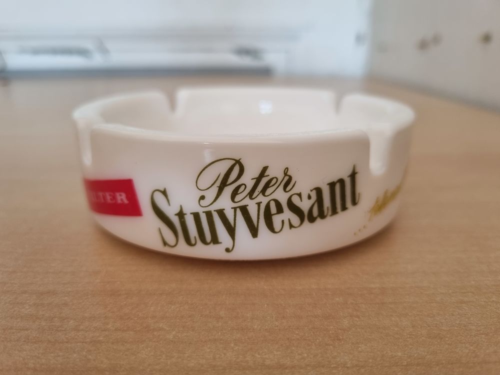 Cendrier Peter Stuyvesant neuf 10 Noizay (37)