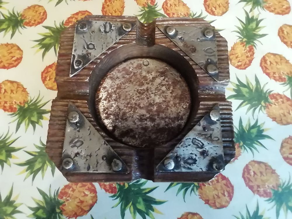 Cendrier  rustique 10 Noyelles-l�s-Vermelles (62)