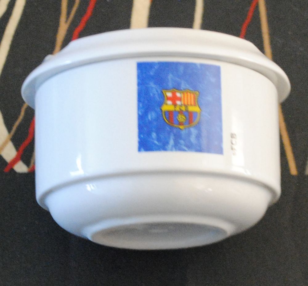 FCB Cendriers A Eau Bar�a 10 Saint-Pierre-de-B�uf (42)