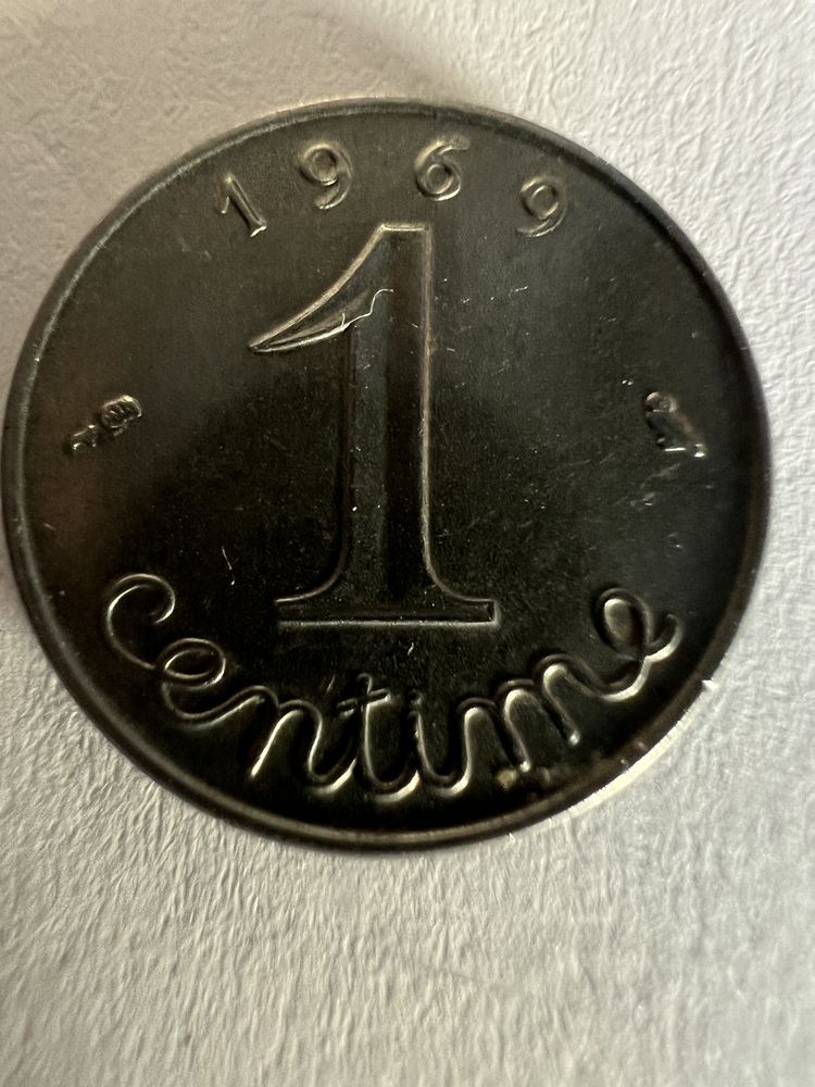 1 centime de franc 1969. 10 Pierrelaye (95)