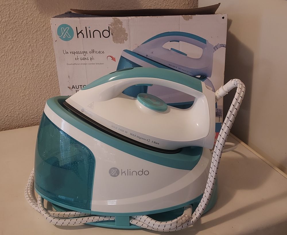 Centrale vapeur + planche offerte. 35 Valbonne (06)