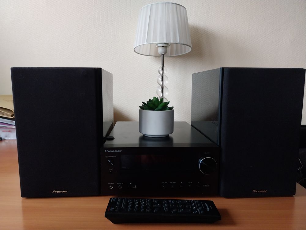 Cha�ne hi-fi en bon �tat avec t�l�commande 25 Argenteuil (95)