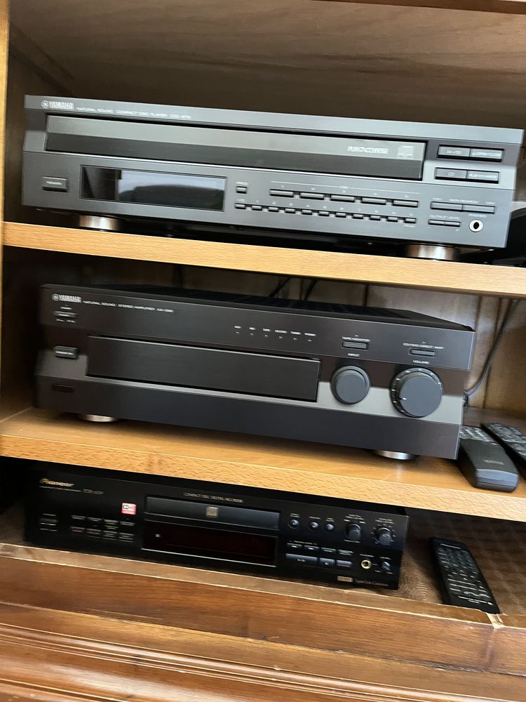 Cha�ne  hifi 1000 Saint-Mathieu-de-Tr�viers (34)