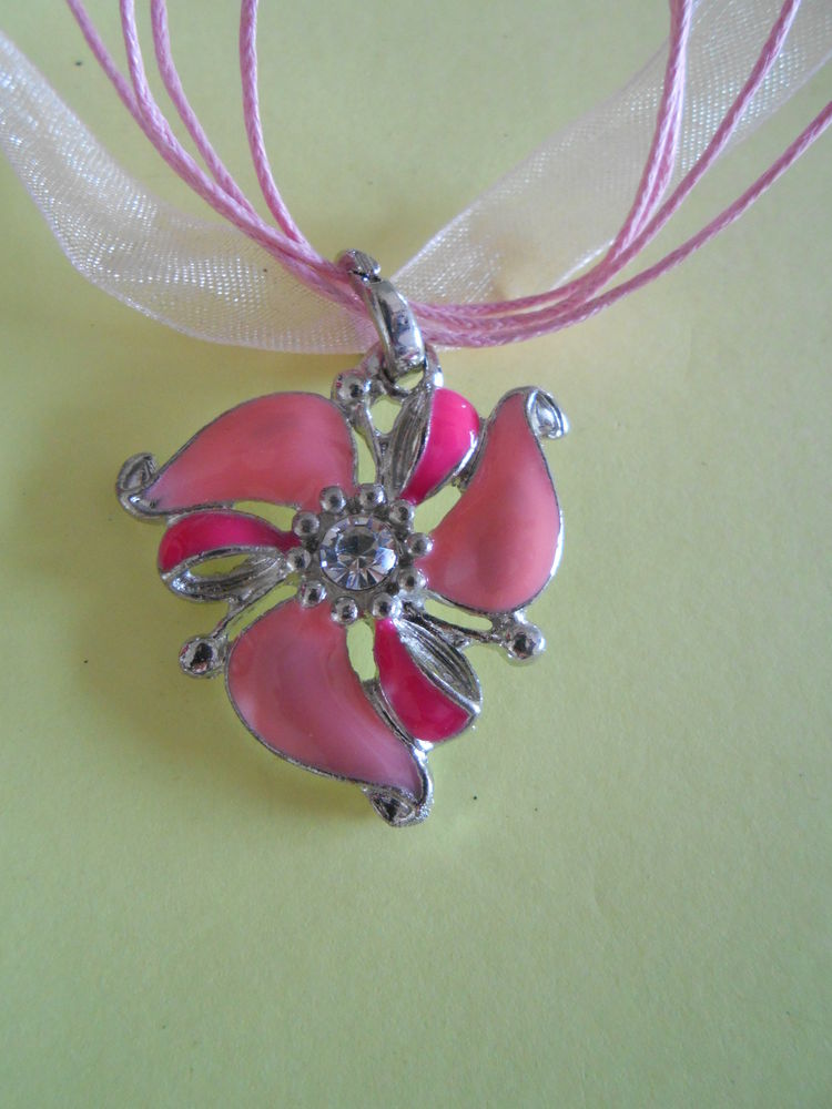 CHAINE EN LACET ET RUBAN 6 Dijon (21)