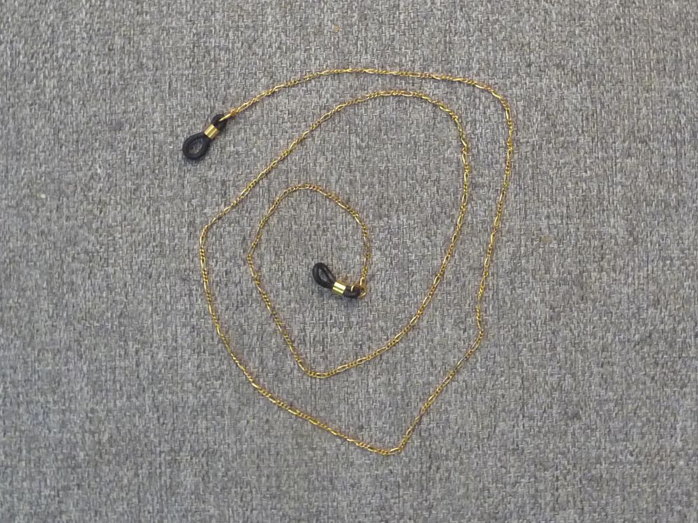 Chaine � Lunettes Fine en M�tal Dor�- Neuf 12 Paris 15 (75)