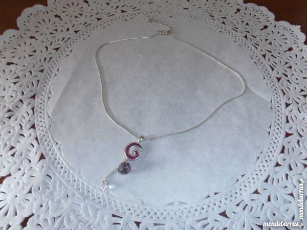 Cha�ne + pendentif violet (28b) 3 Tours (37)