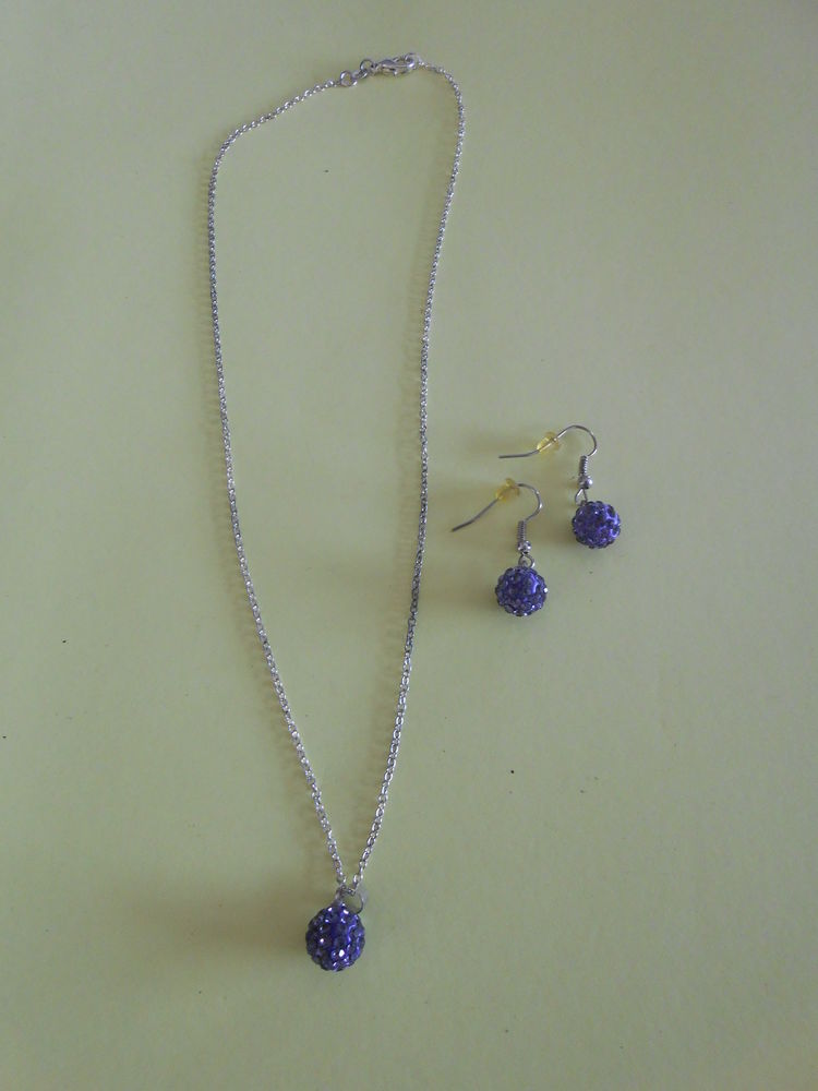 CHAINE ET PENDENTIF 6 Dijon (21)