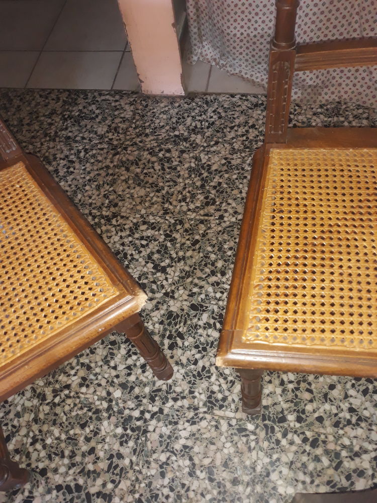 Chaise anciennes 40 Amb�rieu-en-Bugey (01)