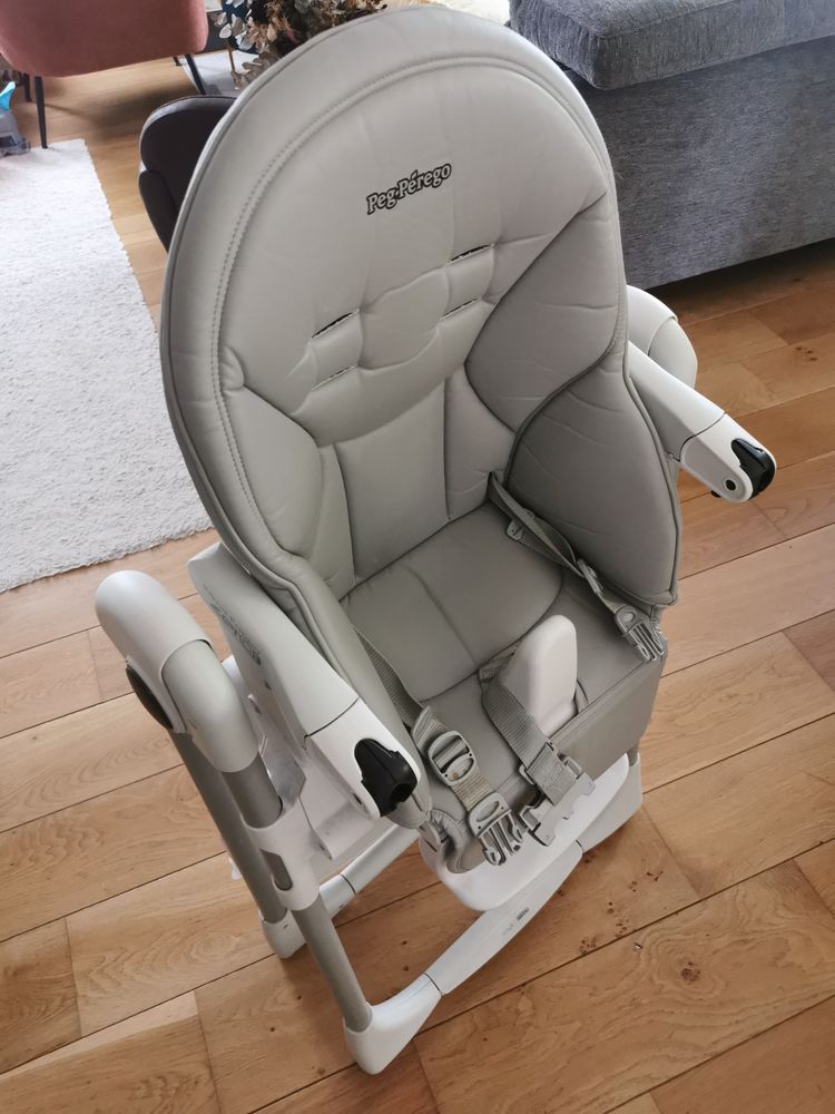 Chaise b�b� PEG PEREGO tr�s bon �tat mod�le prima papa z�ro3 90 Tigery (91)