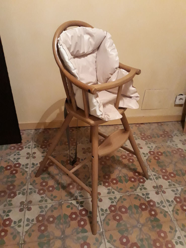 chaise b�b� 39 Perpignan (66)