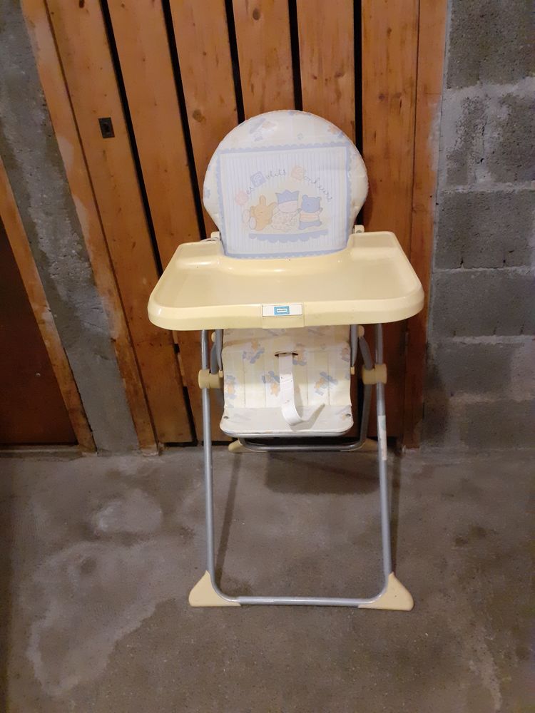 Chaise b�b� 40 Annecy-le-Vieux (74)