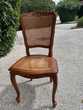 Chaise en bois couleur acajou  50 Le Lavandou (83)
