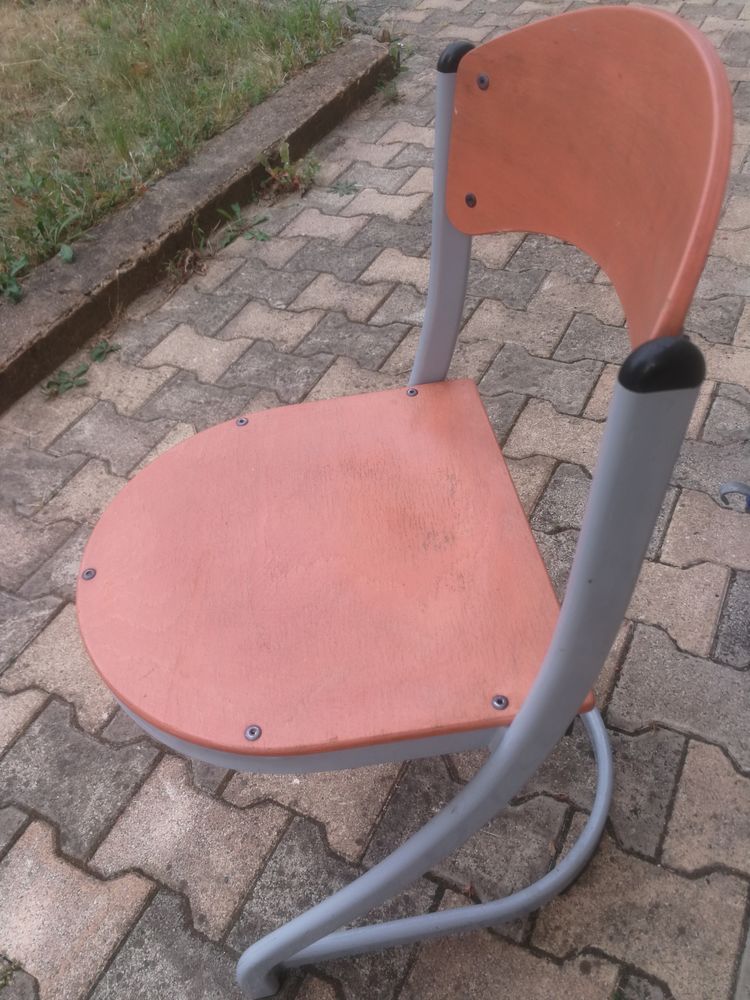 Chaise bois et m�tal 8 Le Creusot (71)