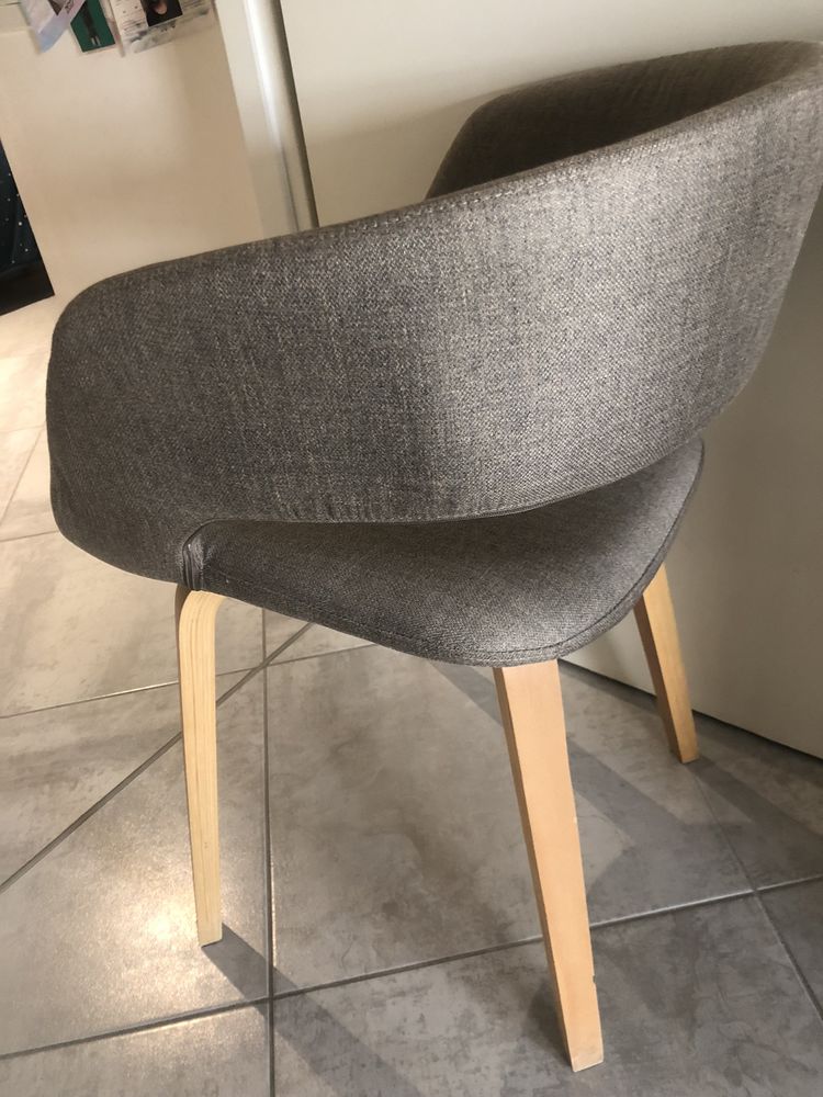 Chaise bois et tissus 65 Mauguio (34)