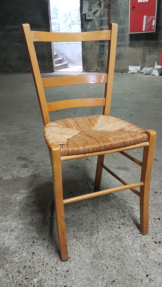 Chaise en bois
