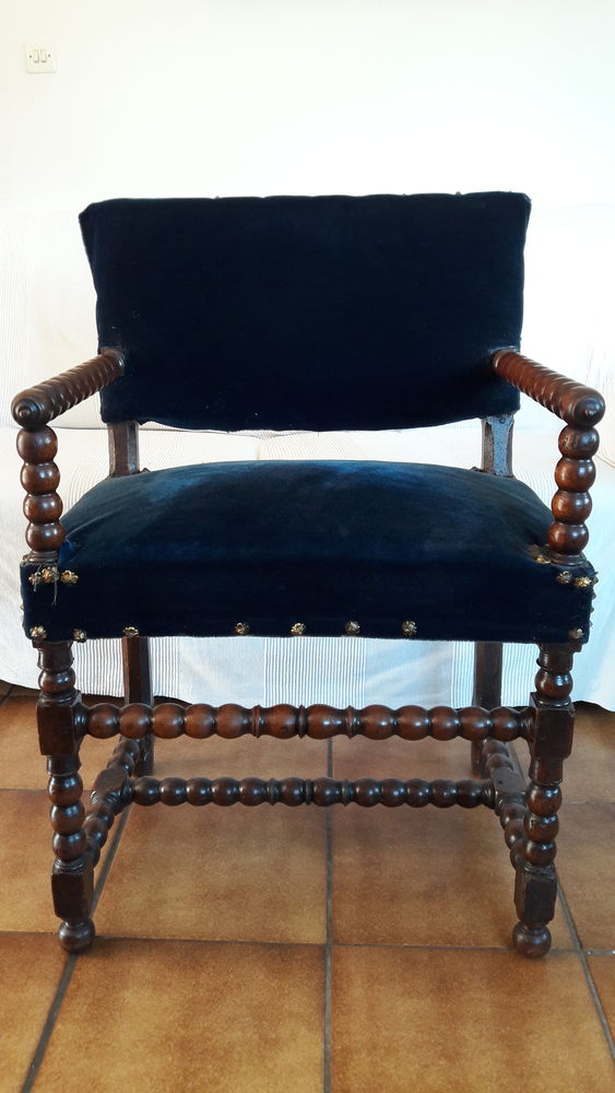 Chaise � bras / 92 - 63- 50 60 Beaupuy (82)