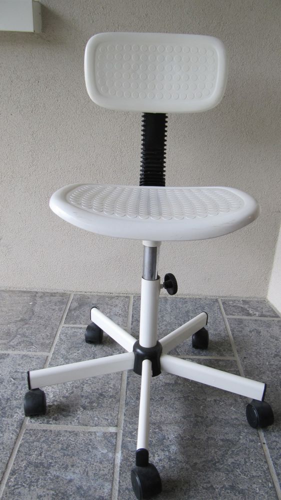 Chaise de Bureau pivotante avec roulettes 20 Th�nes (74)