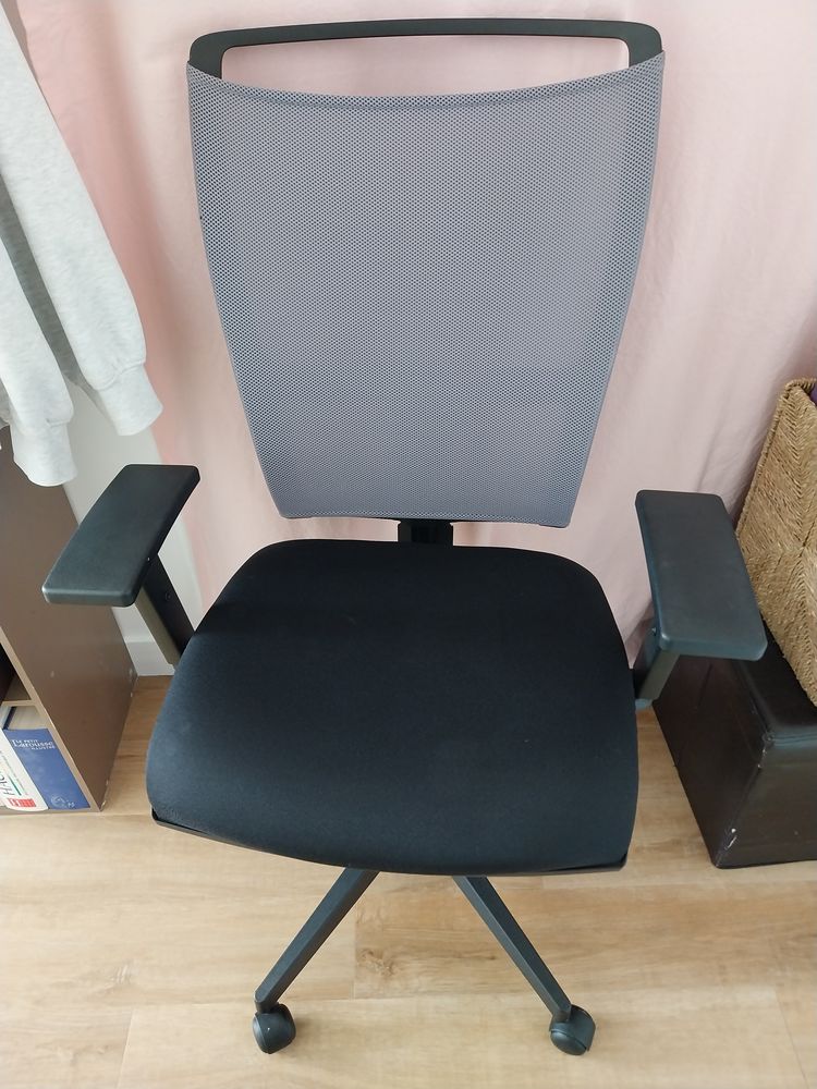 Chaise de bureau pivotante 35 Levallois-Perret (92)