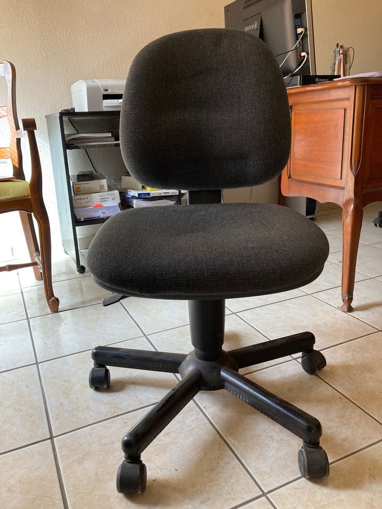 CHAISE DE BUREAU 40 Arthun (42)