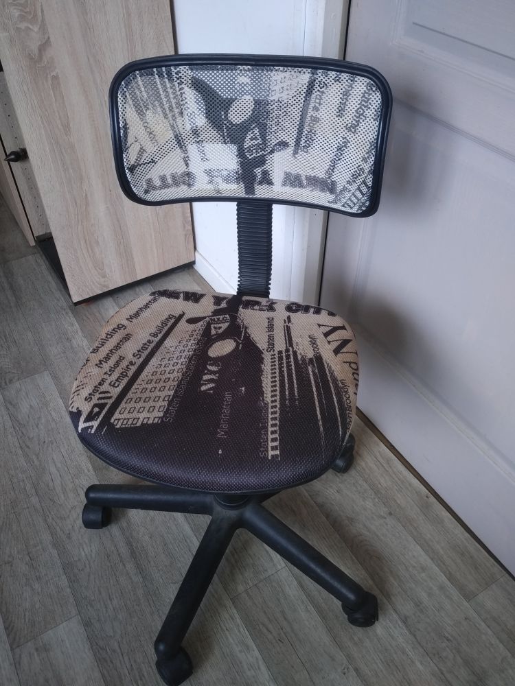 chaise de bureau 25 Chaumont (52)